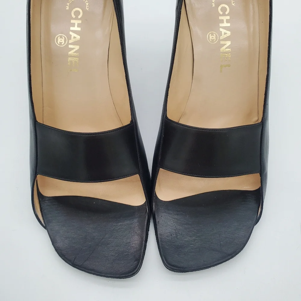 CHANEL Vintage 2000 Black Leather Pump Heels 41 - Picture 5 of 16